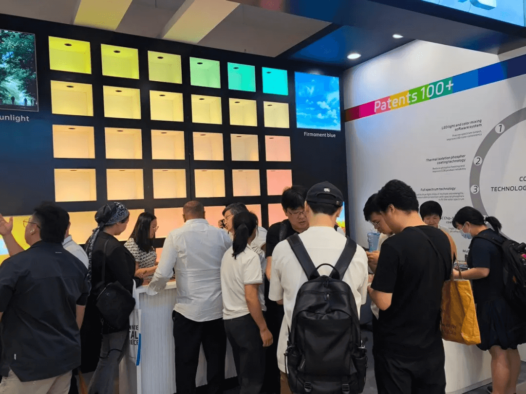 Gathering in Hong Kong·Excellent look back