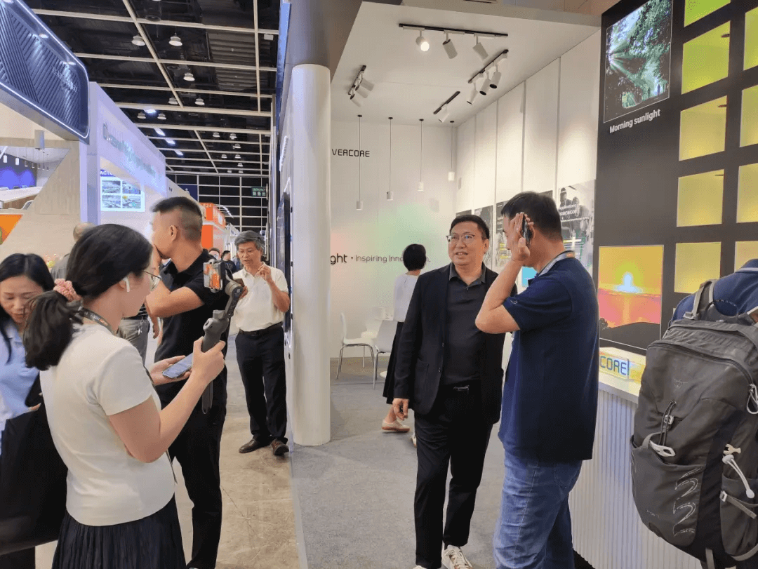 Gathering in Hong Kong·Excellent look back