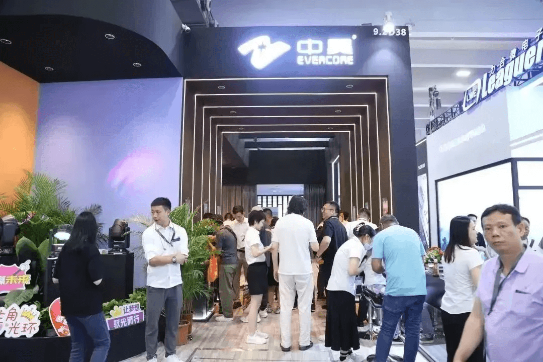Review of Light Asia Exhibition | Exploring the mystery of light to create the value of light